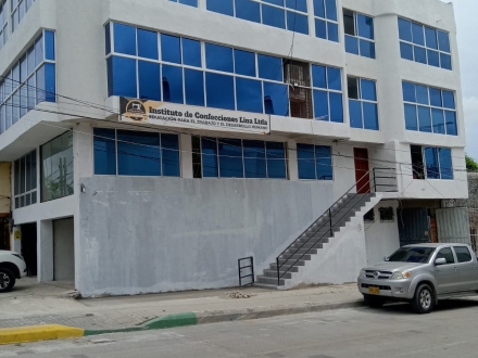 Local Comercial en AV Pedro de Heredia Piso 1